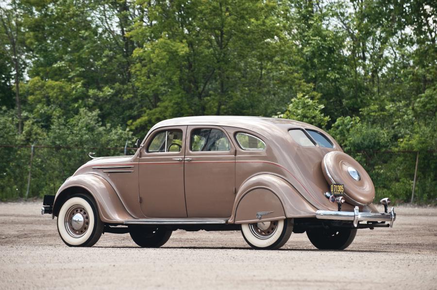  DeSoto Airflow Sedan (SG) 1935 года  (фото 3 из 24)